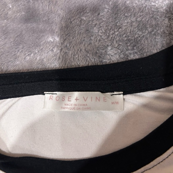 Pj set - Picture 2 of 3